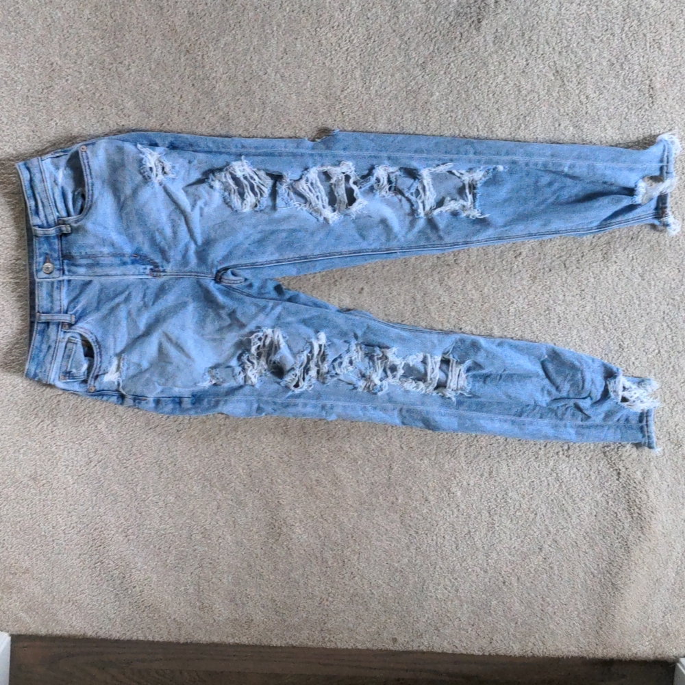 American eagle mom Jean size 2 w/ stretch